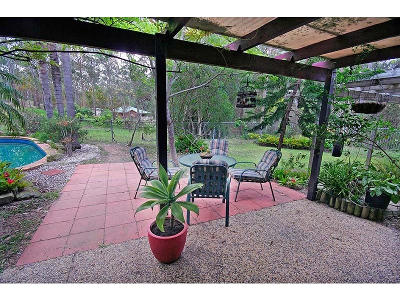 21 Emungerie Grove, Karana Downs QLD 4306