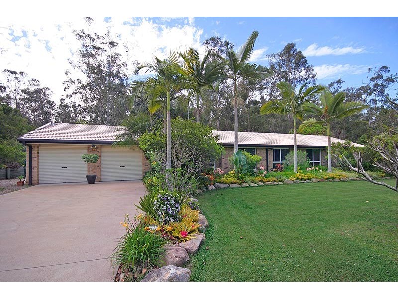 21 Emungerie Grove, Karana Downs QLD 4306