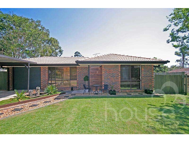 8  Carawah Ct, Karana Downs QLD 4306