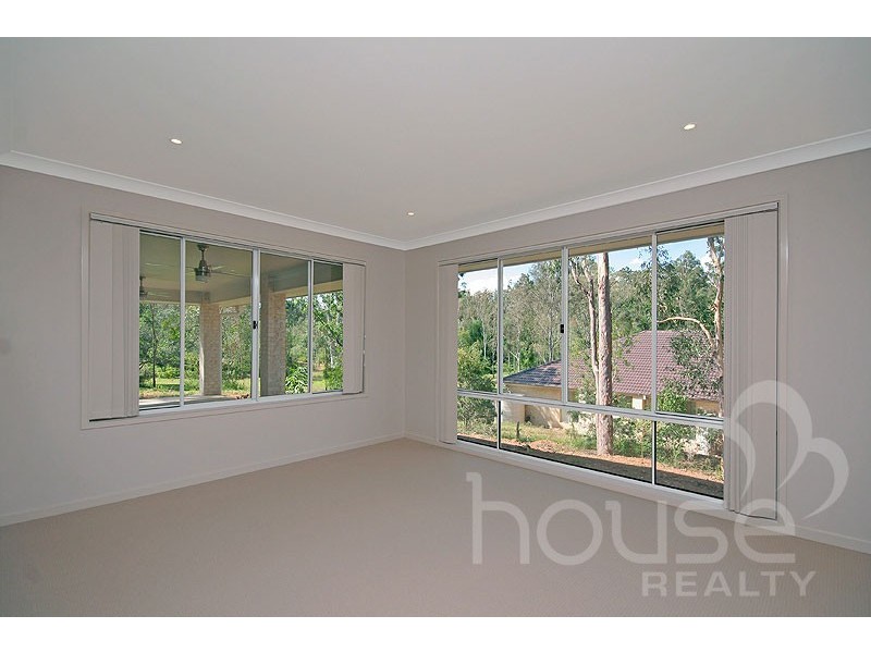 44 Kanangra Close, Karana Downs QLD 4306