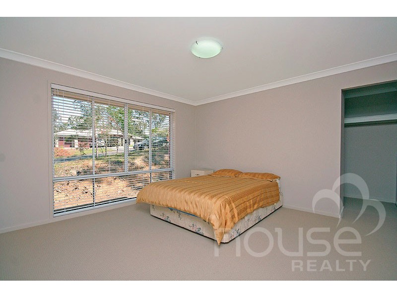 44 Kanangra Close, Karana Downs QLD 4306