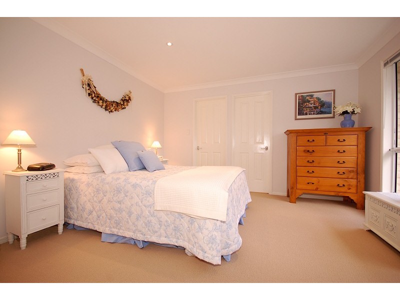 48 Emma Holt Ct, Mount Crosby QLD 4306