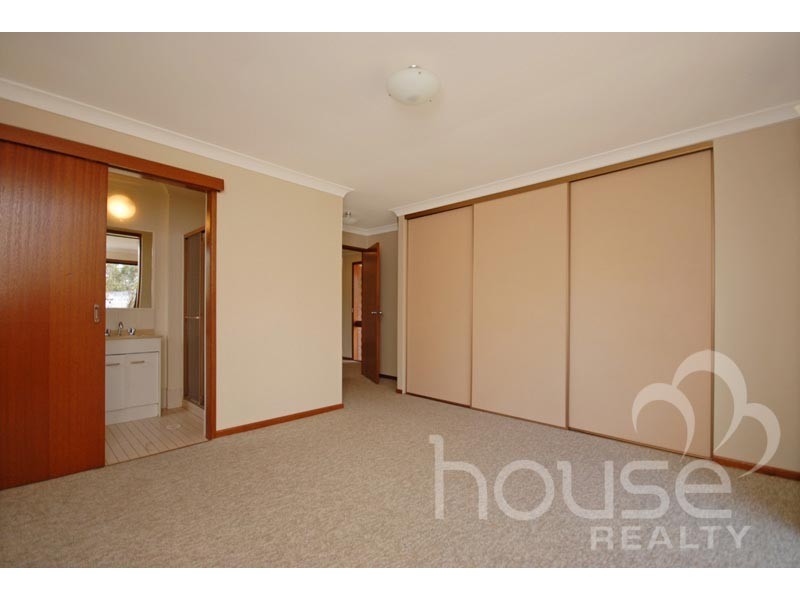 637 Mount Crosby Rd, Karana Downs QLD 4306