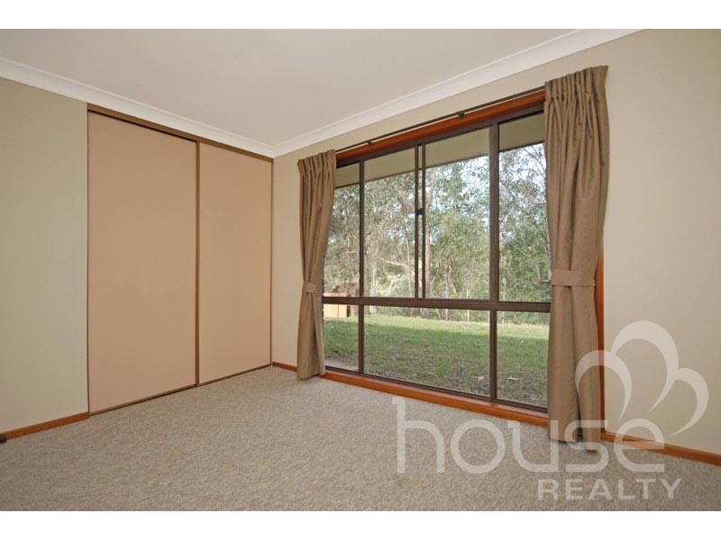637 Mount Crosby Rd, Karana Downs QLD 4306