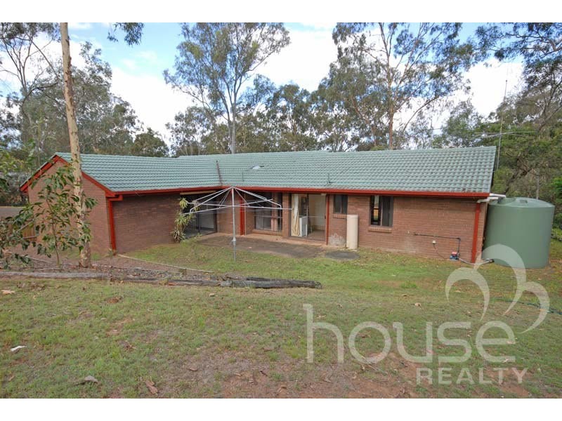 637 Mount Crosby Rd, Karana Downs QLD 4306