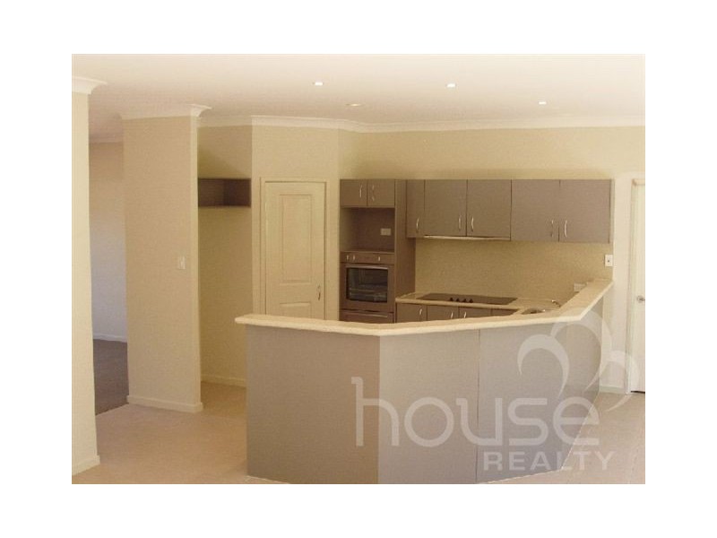 31 Barnes Court, Mount Crosby QLD 4306