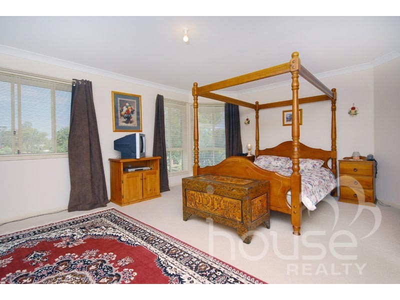 1 Carnoustie Court, Karana Downs QLD 4306