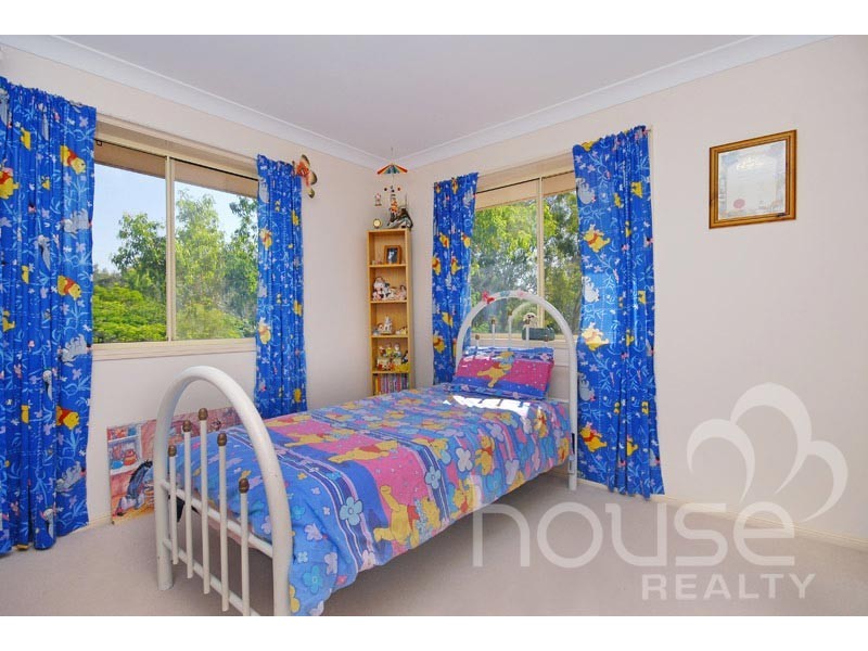 1 Carnoustie Court, Karana Downs QLD 4306