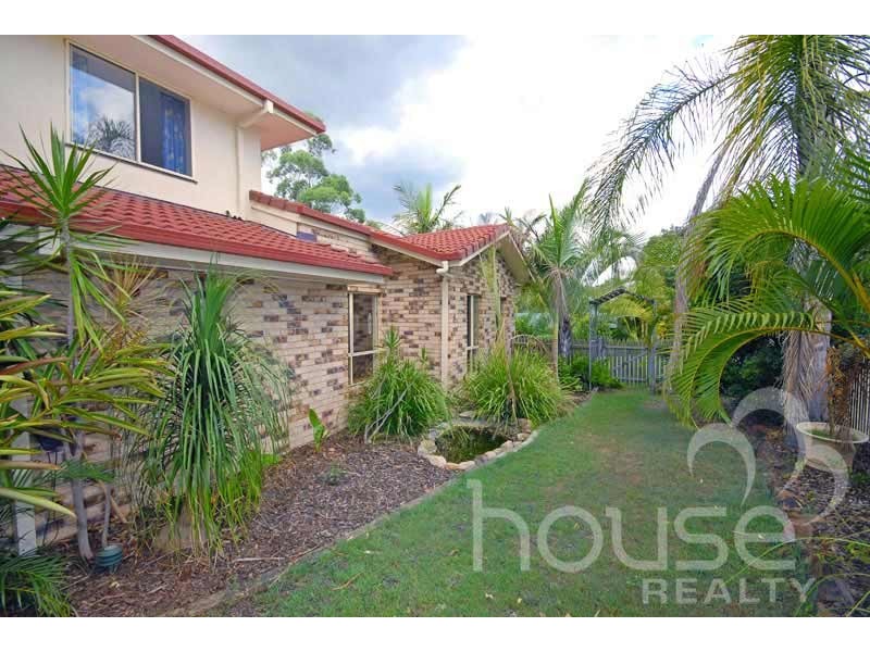1 Carnoustie Court, Karana Downs QLD 4306