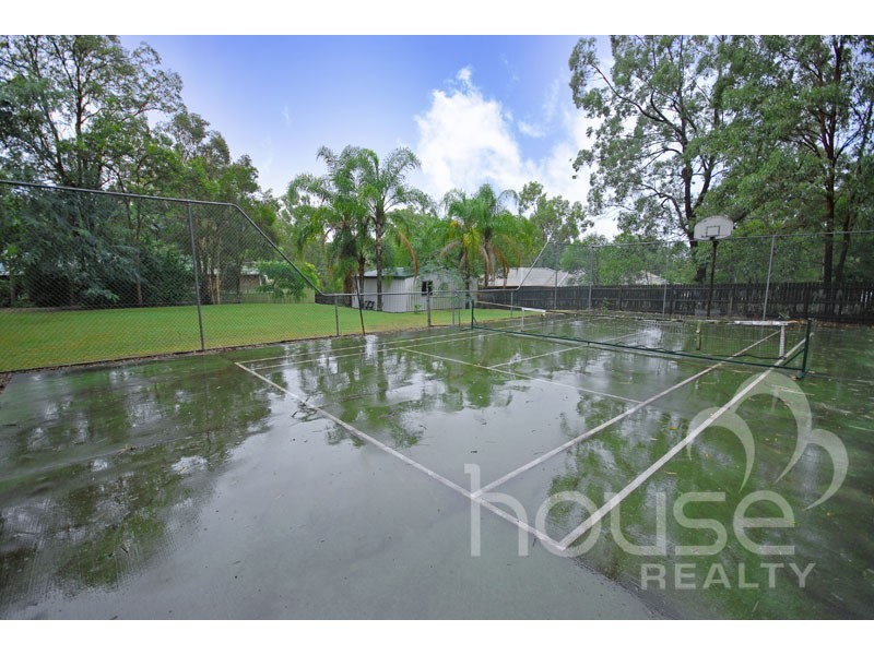 11 Gayundah Street, Karalee QLD 4306