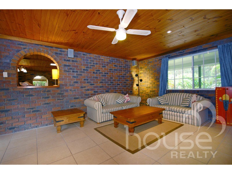 11 Gayundah Street, Karalee QLD 4306