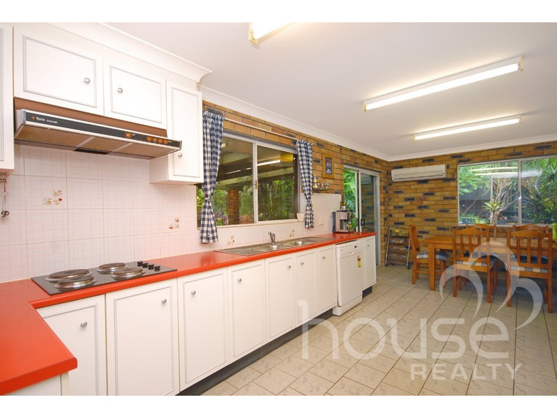 11 Gayundah Street, Karalee QLD 4306