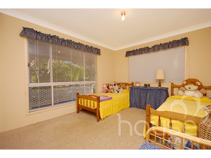 182 College Road, Karana Downs QLD 4306