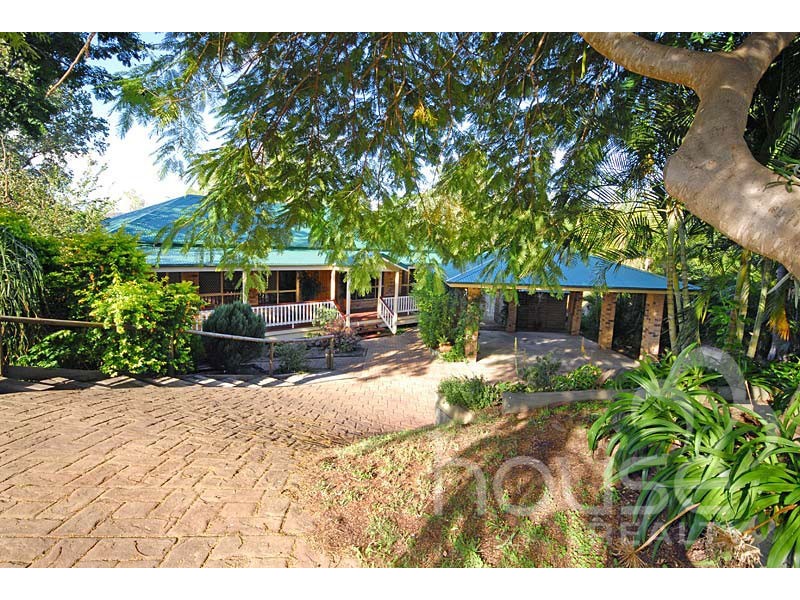 3 St Ives Court, Karana Downs QLD 4306