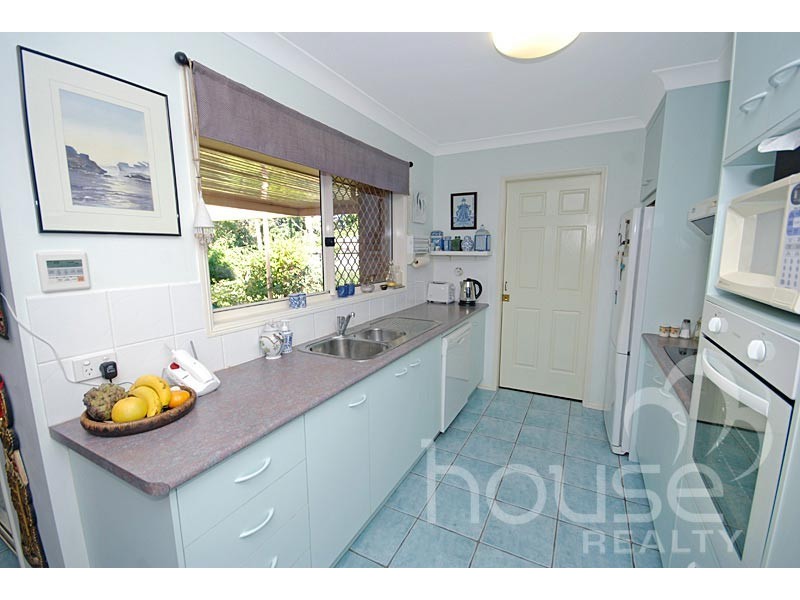 14 Bloomsbury Cr, Moggill QLD 4070