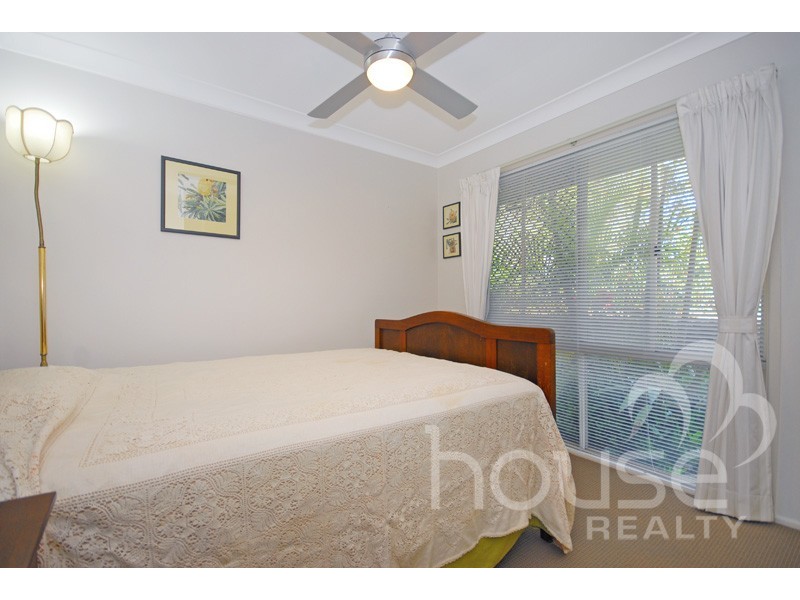 154 College Road, Karana Downs QLD 4306