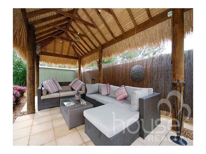 40 College Road, Karana Downs QLD 4306