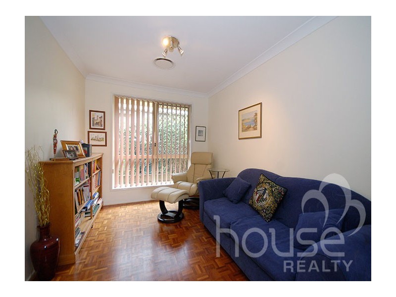 40 College Road, Karana Downs QLD 4306