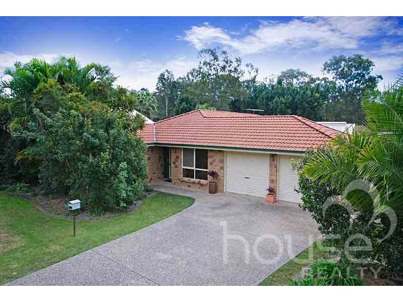 40 College Road, Karana Downs QLD 4306