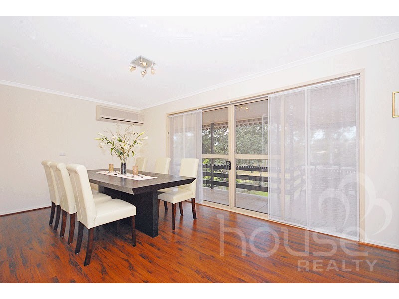 19 St Andrews Drive, Karana Downs QLD 4306