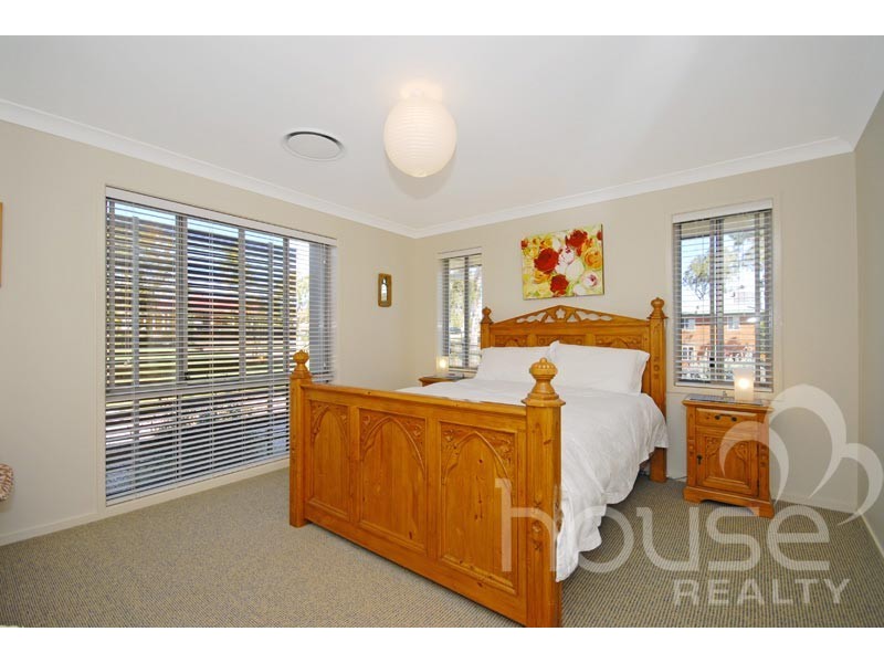 14 Katherine Court, Karalee QLD 4306