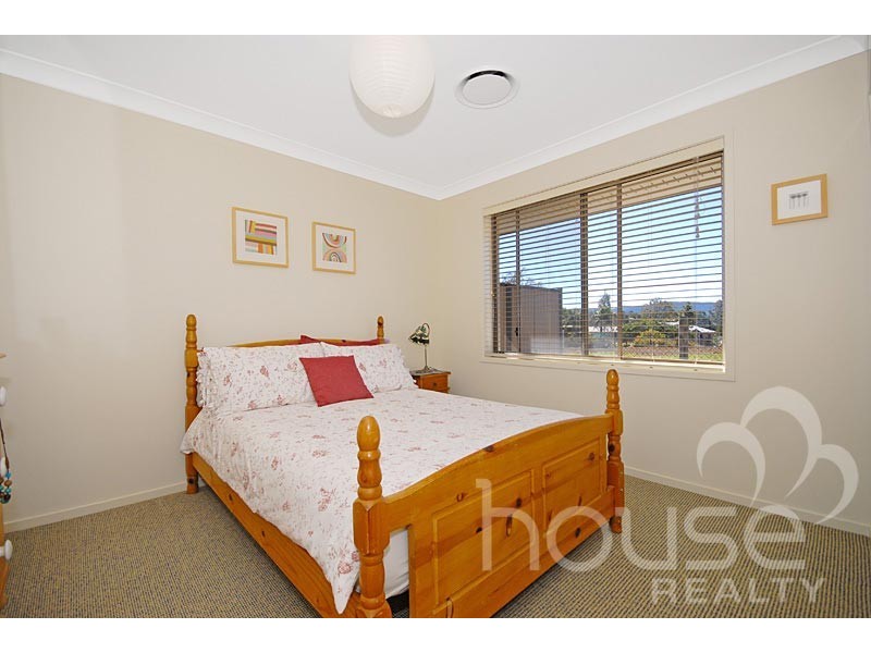 14 Katherine Court, Karalee QLD 4306