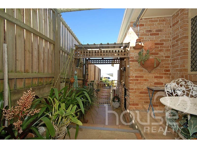 61 Beaufort Cres, Moggill QLD 4070
