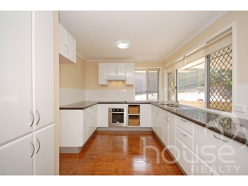 39 Carinya Crescent, Karana Downs QLD 4306