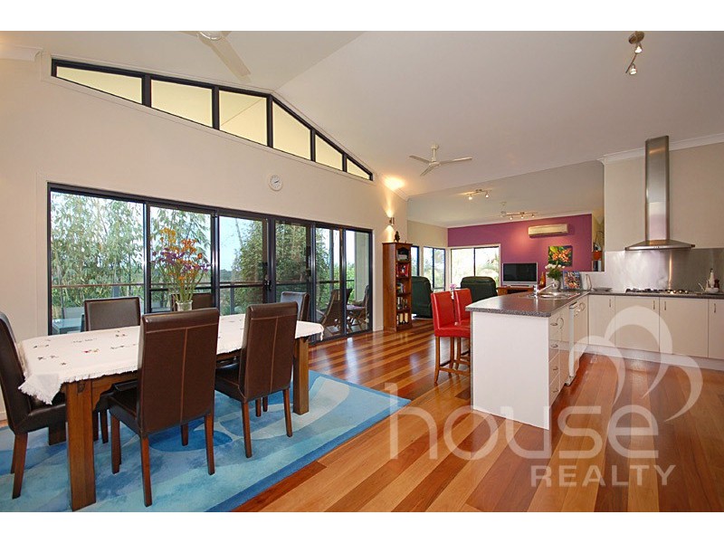 35 Willeen Court, Chuwar QLD 4306