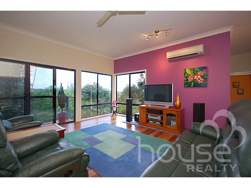 35 Willeen Court, Chuwar QLD 4306