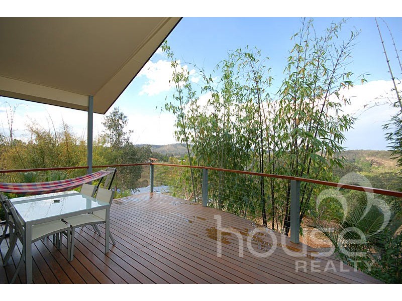 35 Willeen Court, Chuwar QLD 4306