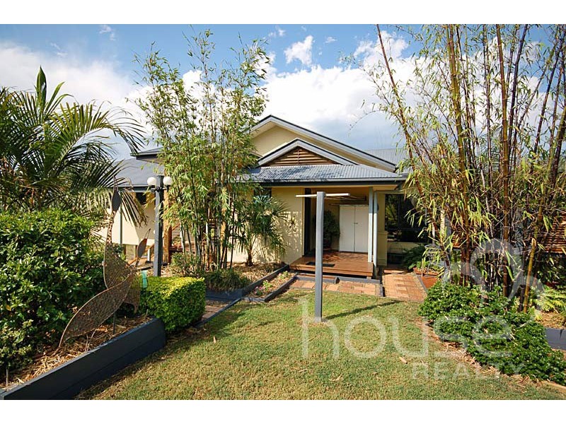 35 Willeen Court, Chuwar QLD 4306