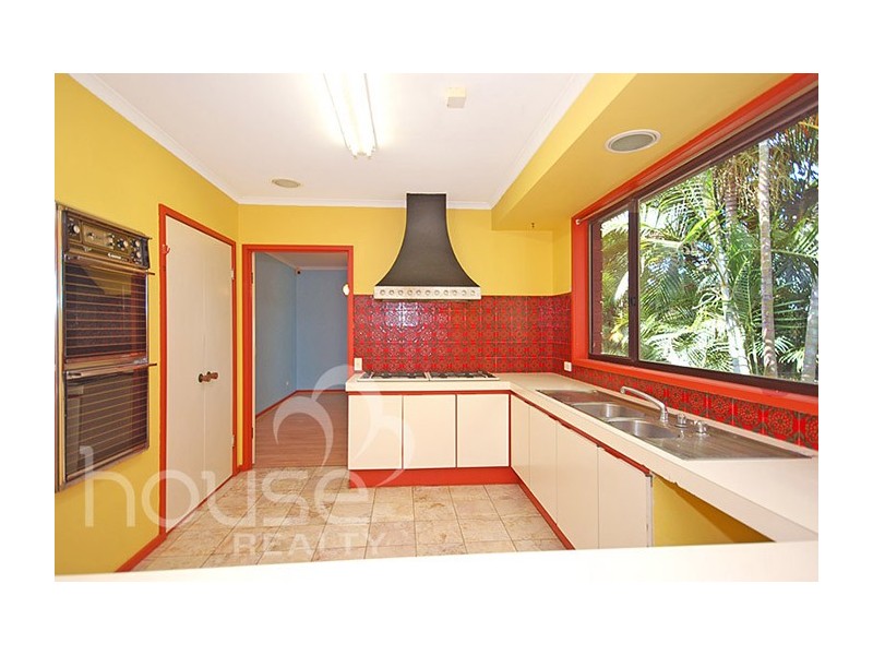 8 Jingara Court, Karana Downs QLD 4306