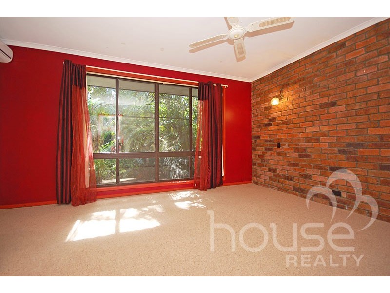 8 Jingara Court, Karana Downs QLD 4306