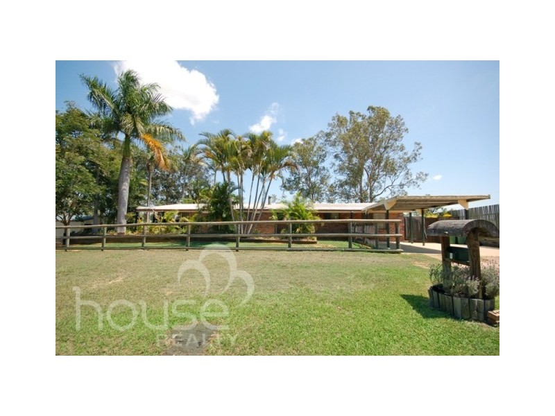 7 Dan Street, Chuwar QLD 4306