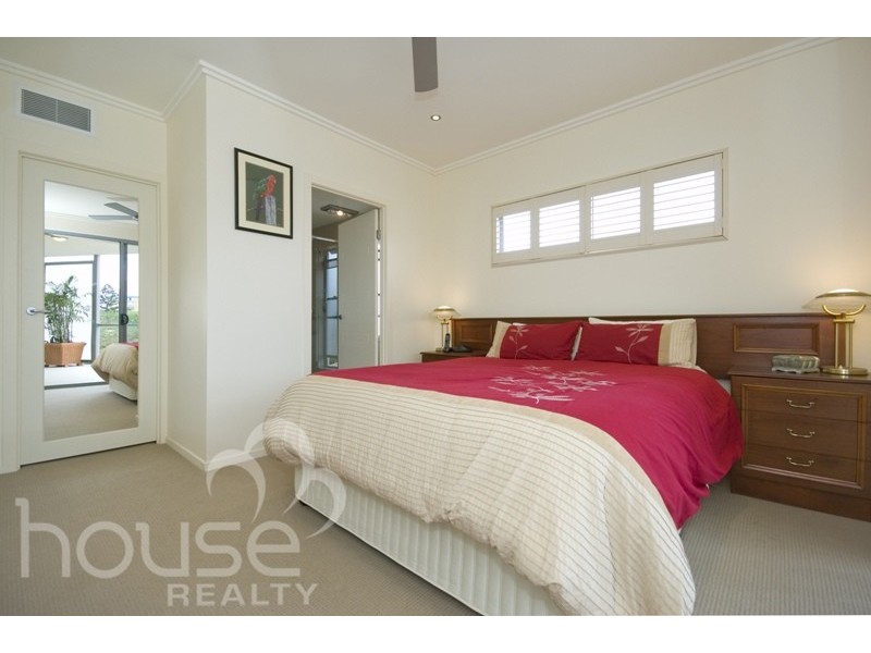 4/52 Underhill Ave, Indooroopilly QLD 4068