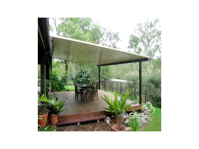 38 Kanangra Close, Karana Downs QLD 4306