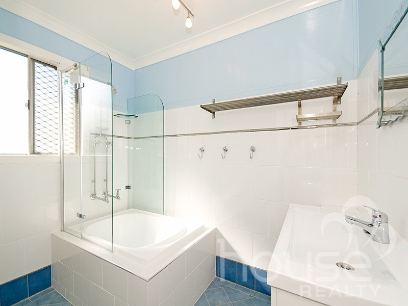 116 Moores Pocket Road, Moores Pocket QLD 4305