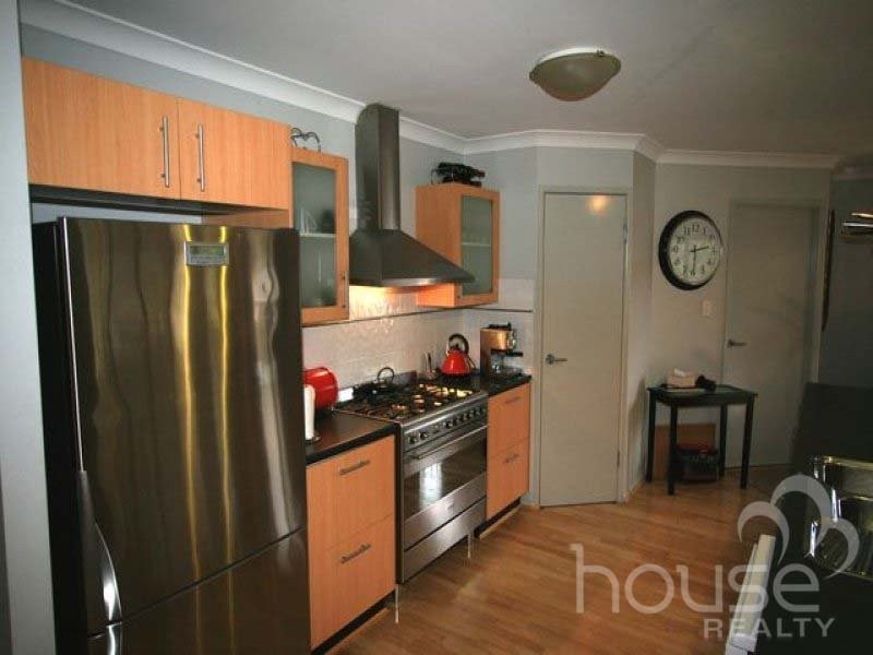 31 St Andrews Drive, Karana Downs QLD 4306