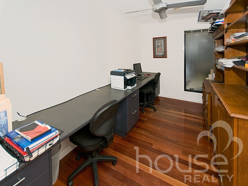 31 Emma Holt Court, Mount Crosby QLD 4306