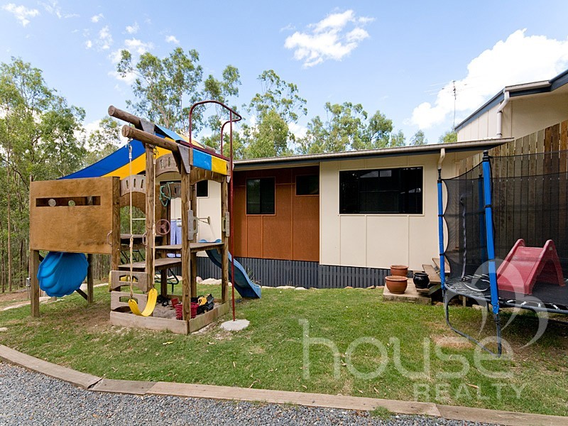 31 Emma Holt Court, Mount Crosby QLD 4306