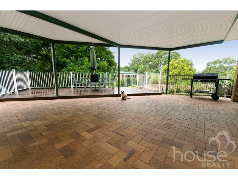15 Dunoon Court, Karana Downs QLD 4306