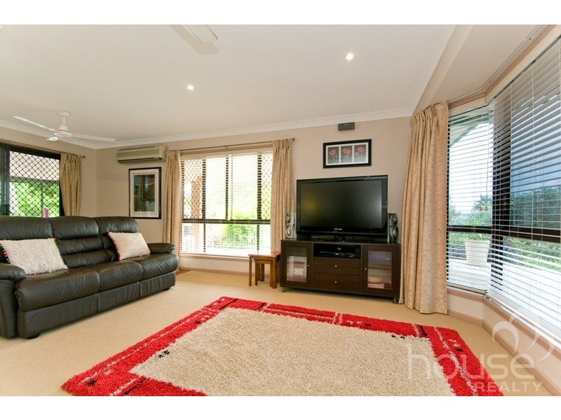 15 Dunoon Court, Karana Downs QLD 4306