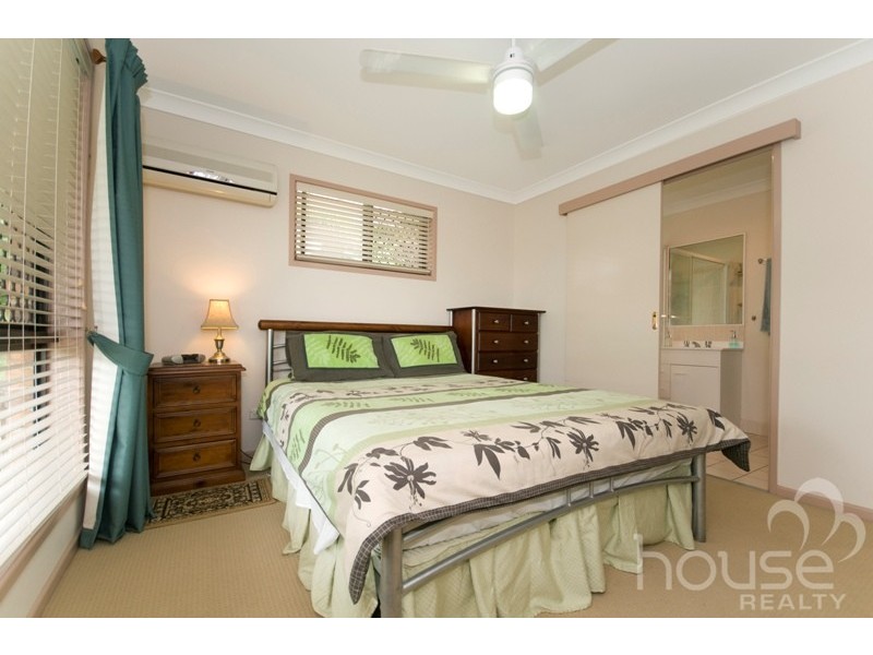 15 Dunoon Court, Karana Downs QLD 4306