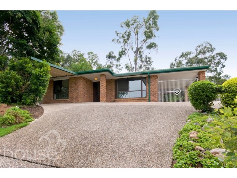 15 Dunoon Court, Karana Downs QLD 4306