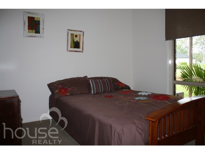 32 Phar Lap Parade, Karalee QLD 4306