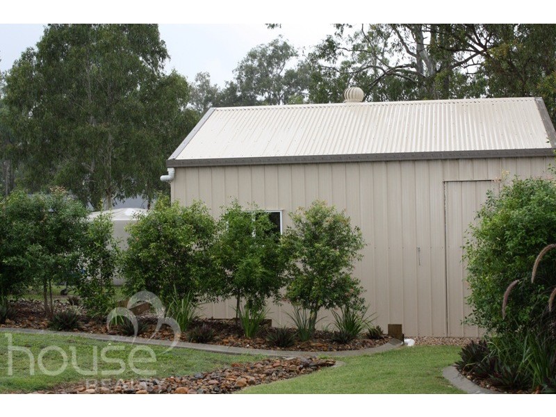 32 Phar Lap Parade, Karalee QLD 4306