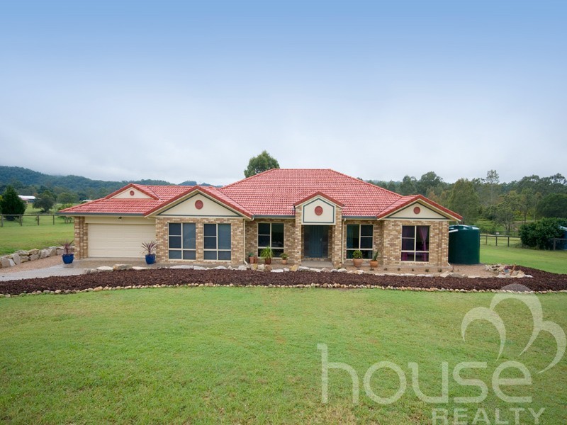 28 Myora Row, Karalee QLD 4306