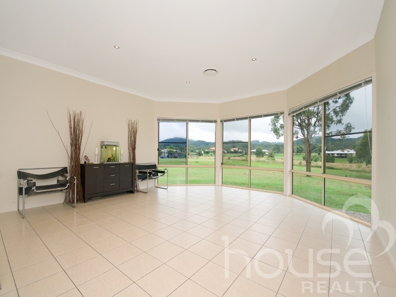 28 Myora Row, Karalee QLD 4306