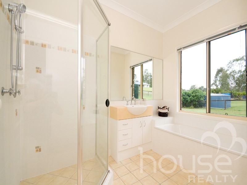 28 Myora Row, Karalee QLD 4306